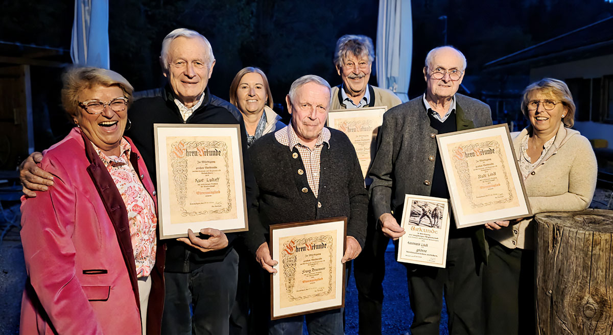 Ehrungen des EKC Rottach-Egern im Almhof